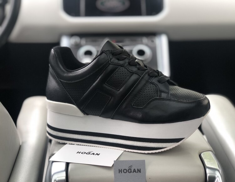 Кроссовки Hogan