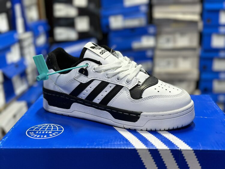 Adidas Forum Low Зима