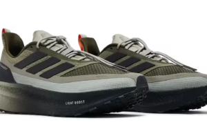 Adidas UltraBoost 5 TR
