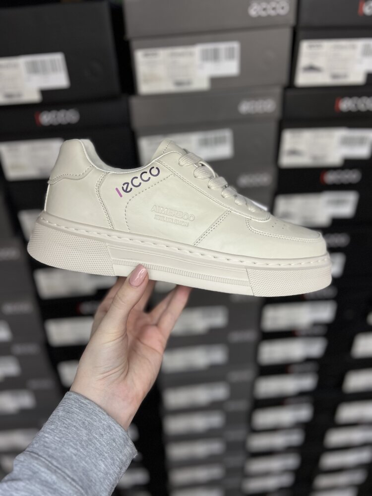Ecco Sko