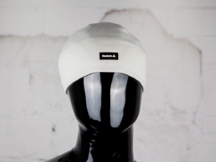 Шапка reebok белая