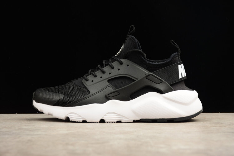 Nike Air Huarache Run Ultra
