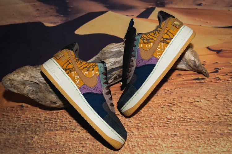 Travis Scott Nike Air Force 1