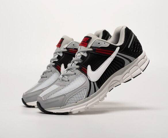 Nike Zoom Vomero 5