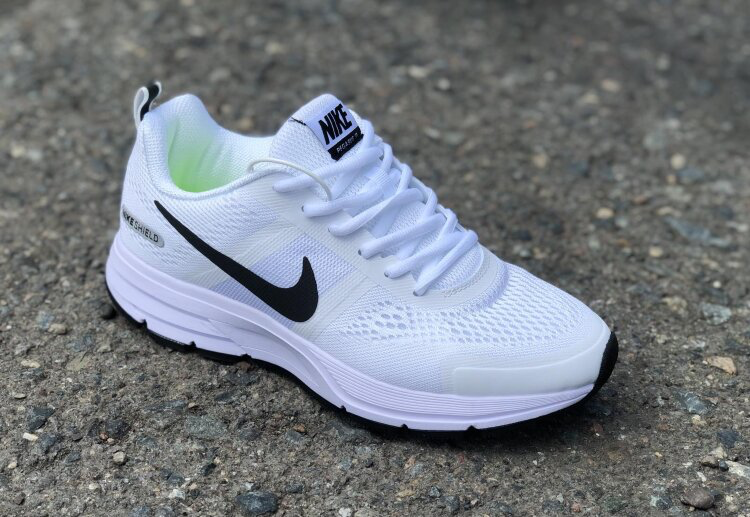 Nike Air Pegasus +30